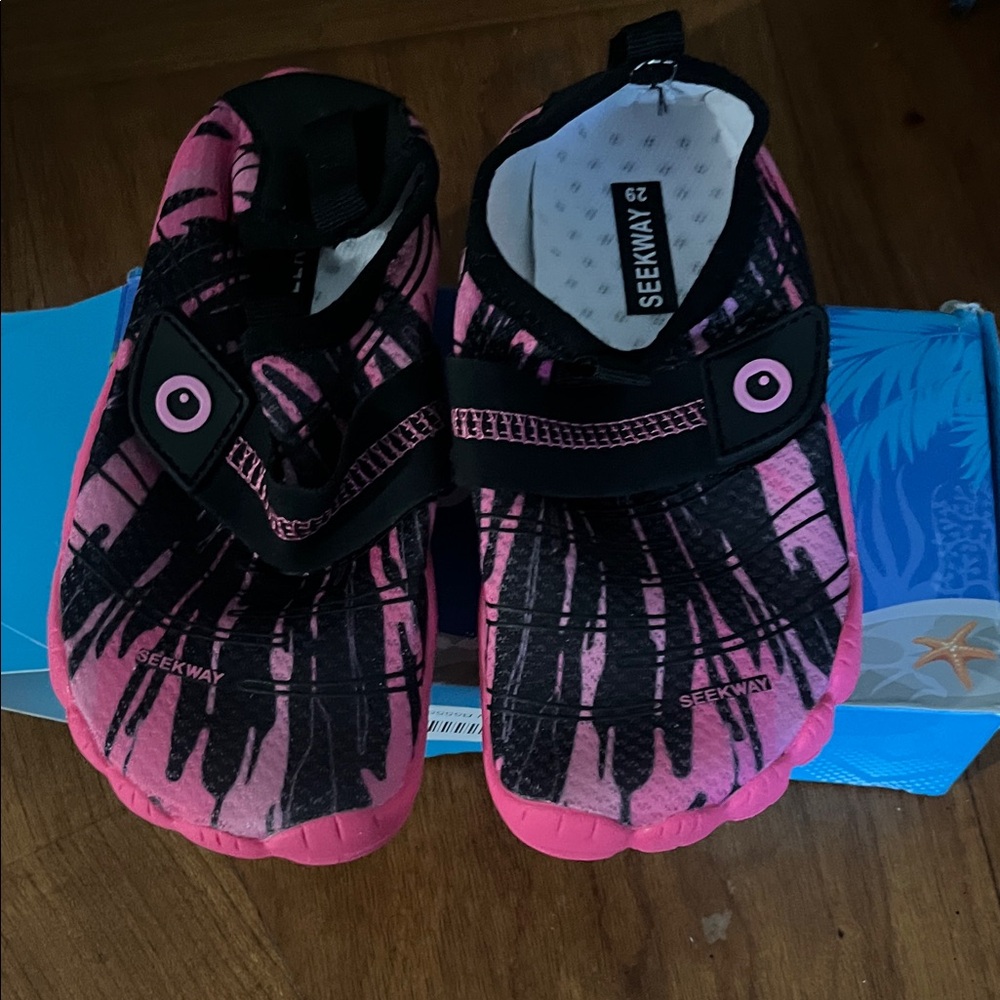 Brand new Pink Kids Water Shoes